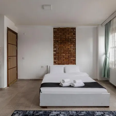 Apartment Cozy & Comfy Studio At Beyoglu - 11
