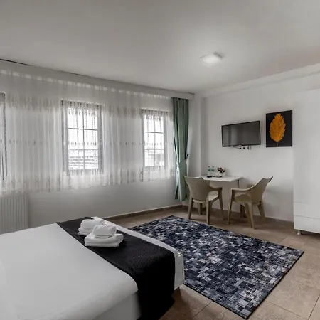 Cozy & Comfy Studio At Beyoglu - 11 Стамбул