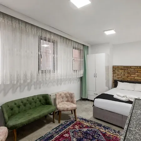 Апартаменты Cozy & Comfy Studio At Beyoglu - 11 *